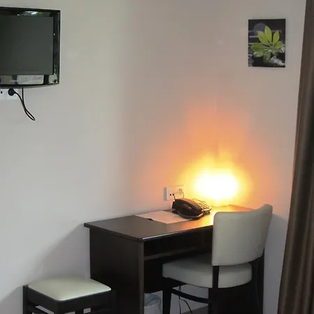 Appartements Studios Villa Des Marais 1 A 2 Personnes Proche Du Lac De Grandlieu La Chevrolière