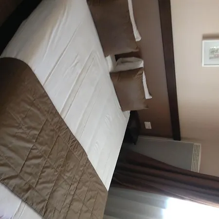 Appartements Studios Villa Des Marais 1 A 2 Personnes Proche Du Lac De Grandlieu *